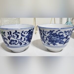 Elegant Blue Floral Ceramic Bowls